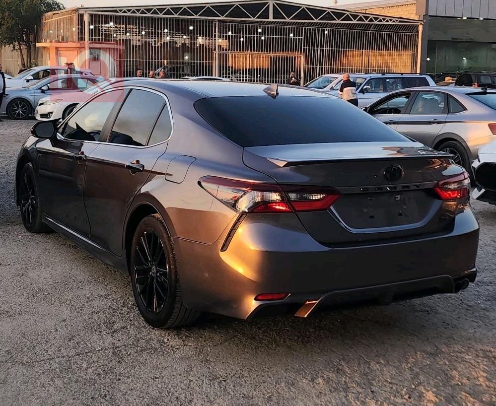 تۆیۆتا کامری